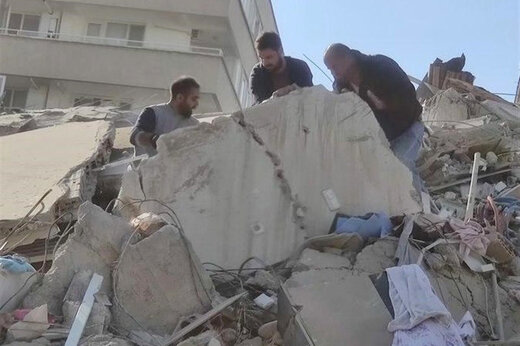 ببینید | رعب و وحشت در ترکیه؛ قاب‌هایی از خسارات زلزله 6.6 ریشتری