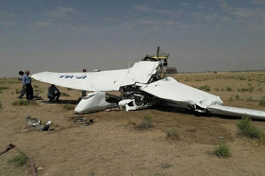 ببینید | سقوط هواپیمای آموزشی ارتش عراق ۲ کشته برجای گذاشت