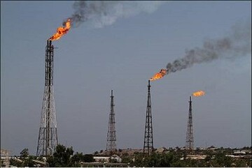 گسیل آلاینده‌ها به سمت مراکز سکونتی اهواز / اعلام شرایط اضطرار
