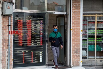 شایعه در بازار ارز/ یک پیش‌بینی عجیب از نرخ دلار