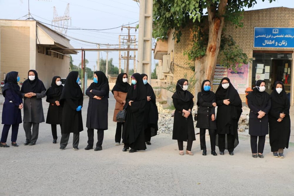 آئین وداع با پیکر مدافع سلامت شوشتر با حضور پرسنل بهداشت و درمان این شهرستان برگزار شد