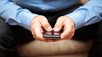 ببینید | نگاهی به بیماریکه اهالی فضای مجازی به آن مبتلا می‌شوند!