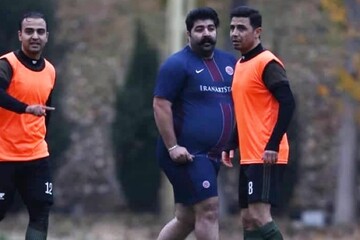 ببینید | جدیدترین عکس بهنام بانی در زمین فوتبال