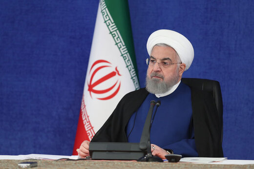 روحانی: حالا یک تیم فوتبالی برنده شده، باید دو ساعت در خیابان خوشحالی کنیم؟ /چرا در مشهد اجتماع مذهبی بدون مجوز برگزار شده است؟