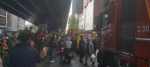 حادثه در یک مرکز تجاری واقع در خیابان جمهوری، تقاطع خیابان حافظ