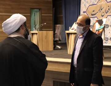 مراسم تجلیل از مدافعان سلامت