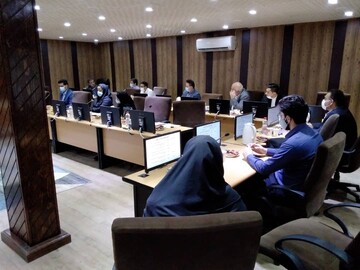 نخستین دوره آشنایی با صنعت تکثیر و پرورش میگو 