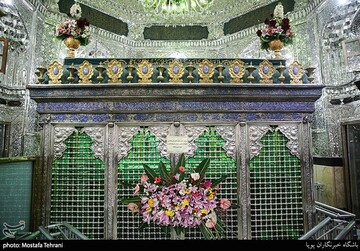 گل آرایی حرم حضرت عبدالعظیم(ع)