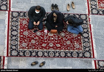 گل آرایی حرم حضرت عبدالعظیم(ع)