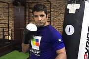 نماینده بلاروس برنده جدال سخت با الهامی در رینگ MMA/عکس
