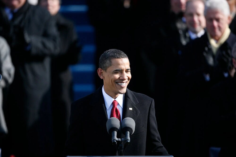 ببینید | بازگشت اوباما و میشل به کاخ سفید بعد از ۵ سال/ سنت شکنی بایدن!