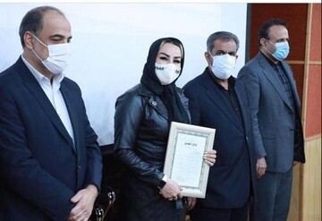کارآفرینان، فرماندهان عرصه دفاع اقتصادی هستند