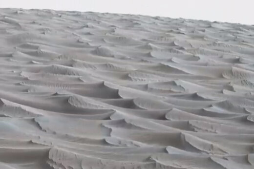 ببینید | تصویری واقعی و واضح از تپه‌های شنی مریخ