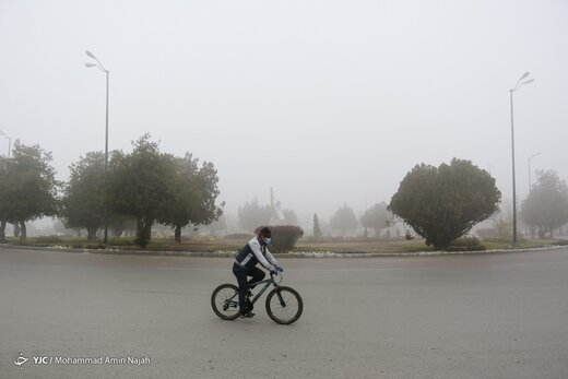 همدان در مه