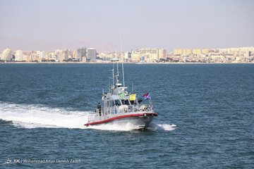 تصاویر | نمایش اقتدار دریایی سپاه در خلیج فارس