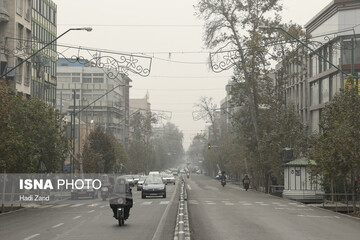 تهران در مه