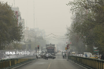 تهران در مه