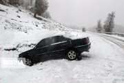 بارش برف و کولاک در کوهستان‌های تهران