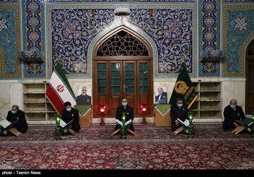 طواف پیکر دانشمند هسته‌ای در حرم رضوی