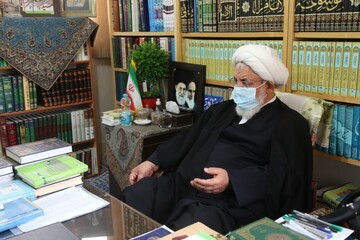 تولیدکنندگان تحریم را جدی بگیرند/ لزوم راه‌اندازی واحد پژوهش در صنایع