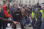 ببینید | دستگیر شدن بیش از ۶۰ نفر در اعتراضات علیه قرنطینه در لندن
