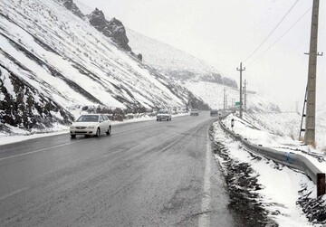گردنه‌های استان قزوین سفیدپوش شد
