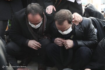 آیین خاکسپاری دانشمند شهید محسن فخری زاده