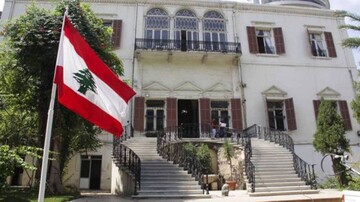روزنامه عربی فاش کرد: سفر هیأتی رسمی از لبنان به سوریه
