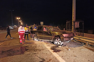 تصاویر |  تصادف زنجیره ای در اتوبان قم-تهران ۱۵ مصدوم برجای گذاشت