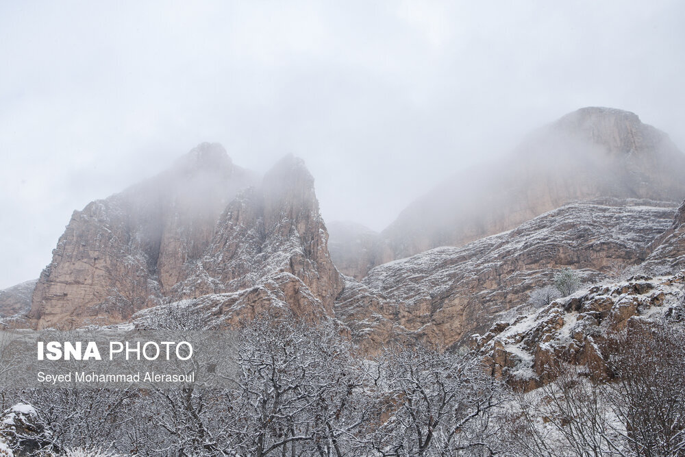 بارش برف در ییلاقات مشهد