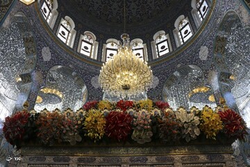 گل آرایی حرم حضرت زینب (س)