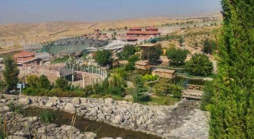 حفظ بوستان باراجین مهمترین دغدغه مدیریت شهری است