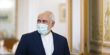 Zarif: Iran ready for promoting cooperation with Armenia