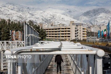 آسمان پنجم دی تهران