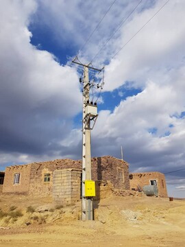 شش ایستگاه هوایی توزیع برق در شهرستان شاهرود نصب و بهره برداری شد