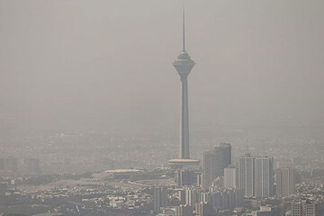 تشدید آلودگی هوا در تهران/ پایتخت در وضعیت قرمز قرار گرفت