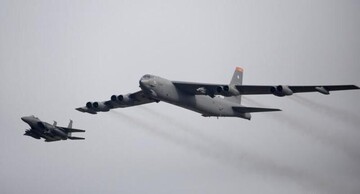 آمریکا دو فروند بمب‌افکن بی52 به خاورمیانه فرستاد