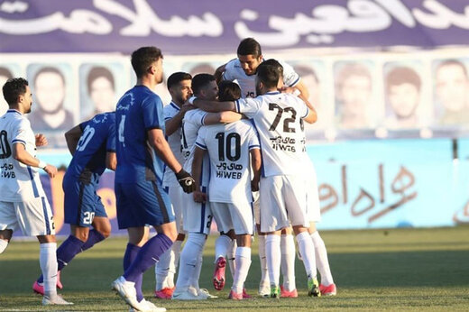 3 بازیکن از لیست استقلال خط خوردند
