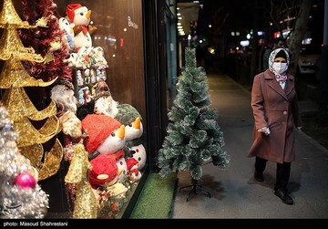 حال و هوای کریسمس درخیابان های تهران