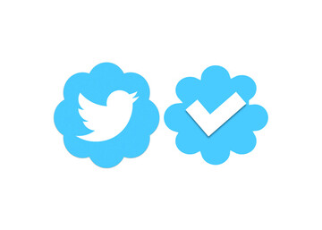 what is a verified badge on social media?