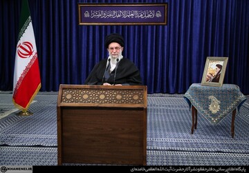Leader: West obliged to instantly halt sanctions against Iran