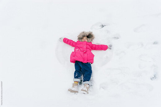 ببینید |  واکنش جالب یک کودک بعد از دیدن برف برای اولین بار