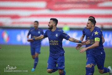 تقسیم امتیازات بازی استقلال و پرسپولیس در دربی ۹۴