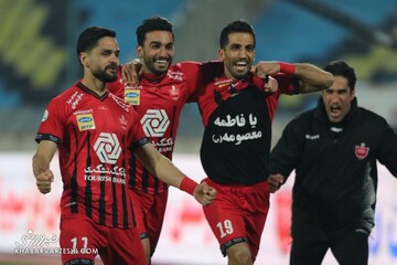 تقسیم امتیازات بازی استقلال و پرسپولیس در دربی ۹۴