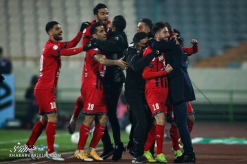 تقسیم امتیازات بازی استقلال و پرسپولیس در دربی ۹۴