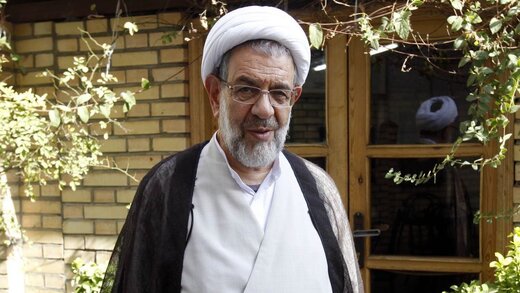 قدرت‌الله علیخانی در بیمارستان بستری شد 
