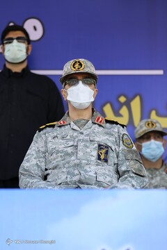 الحاق ناو موشک انداز «زره» به ناوگان جنوب نیروی دریایی ارتش