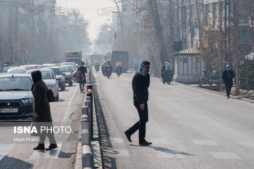 اینجا تهران است...