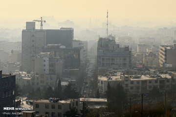 وضعیت ناسالم هوای تهران در مناطق پر تردد