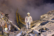 ببینید | تصاویری تلخ از آتش‌سوزی و ریزش ساختمان پلاسکو